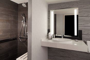 Room, 2 Double Beds (Mobility Accessible, Roll-In Shower)
