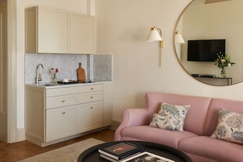 Executive Sea View Suite