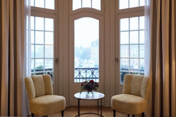 Deluxe Sea View Room