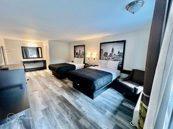 Deluxe Room, 2 Queen Beds, Non Smoking