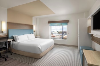 Standard Room, 1 King Bed, Accessible Bathtub (Mobility)