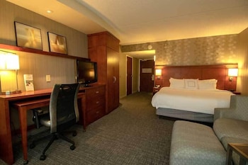Senior Room