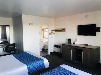 Standard Room, 2 Queen Beds