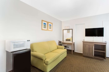 Suite, Multiple Beds, Non Smoking
