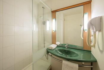 Standard Room, Multiple Beds