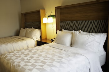 Standard Room, 2 Queen Beds
