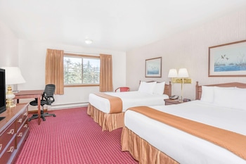Standard Room, 2 Queen Beds