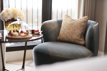 Premier Room, 1 King Bed