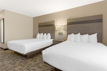 Suite, 2 Queen Beds, Non Smoking, Refrigerator & Microwave