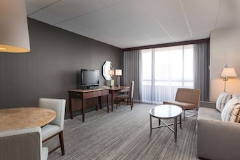 Suite, Multiple Beds, Balcony
