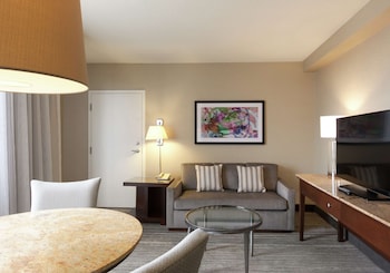 Suite, Multiple Beds, Balcony