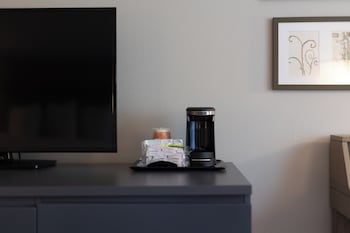 Room, 2 Queen Beds, Non Smoking (Pet Friendly)