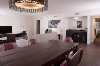Premium Suite