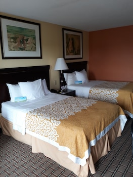 Room, 2 Double Beds, Smoking (Pet Friendly)