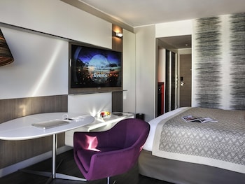 Superior Room, City View