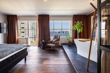 Exclusive Suite, Harbor View