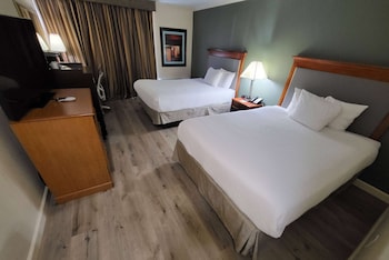 Room, 2 Queen Beds, Accessible, Non Smoking (Mobility,Roll-In Shower)