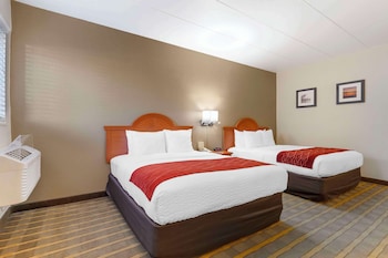 Standard Room with 2 Queen Beds - Non-Smoking