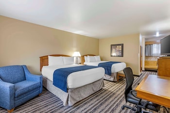 Standard Room, 2 Queen Beds, Non Smoking, Refrigerator & Microwave