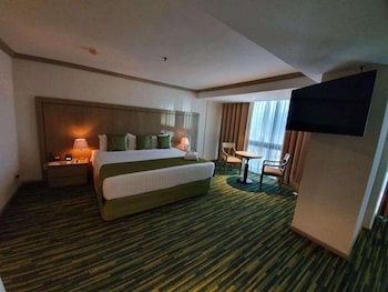 Studio Suite, 1 King Bed, Non Smoking