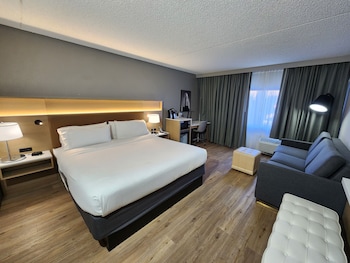 Studio Suite, 1 King Bed, Non Smoking