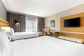 Room, 2 Queen Beds, Accessible, Non Smoking