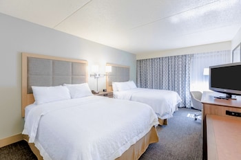 Two Queen Beds, Non-Smoking, Hearing Accessible