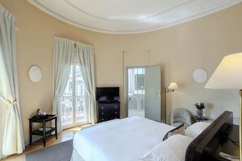 Rotunda Room (Wine tasting included)