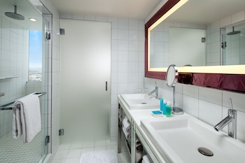 ALEXANDRIA ULTRA SUITE