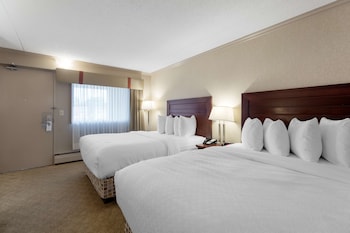 Standard Room, 2 Queen Beds, Non Smoking, Refrigerator