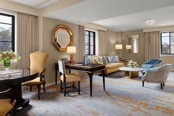 St. Regis Suite