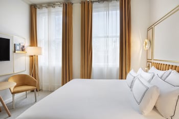 Junior Suite (2AD+1CH)