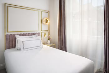 Classic Single Room