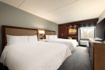 Room, 2 Queen Beds, Non Smoking