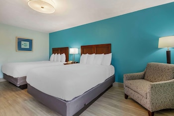 Standard Room, 2 Queen Beds, Non Smoking, Refrigerator & Microwave