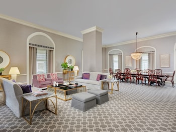 Penthouse, 1 King Bed (Olympic Suite)