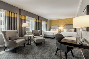 Deluxe Double Room, 2 Double Beds, Non Smoking (Roll-In Shower, Hearing Accessible)
