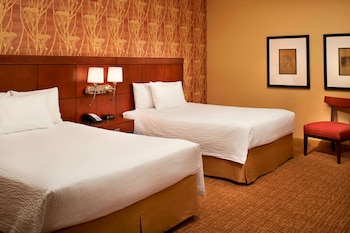 Room, 2 Double Beds, Accessible (Mobility/Hearing Tub)