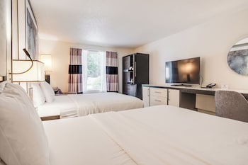 Room, 2 Queen Beds, Non Smoking