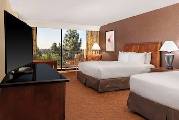 Room, 2 Queen Beds