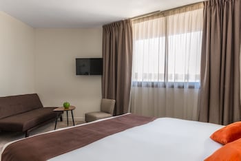 Standard Triple Room, Multiple Beds, Non Smoking