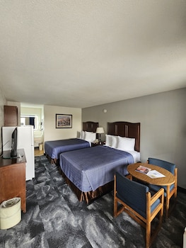 Standard Room, 2 Double Beds, Non Smoking