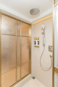 Jinling Tower Harmonious Charm Deluxe Room(Twin)