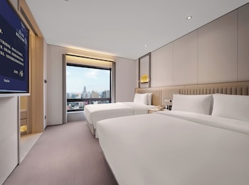 Jinling Tower Elegant Boutique Suite