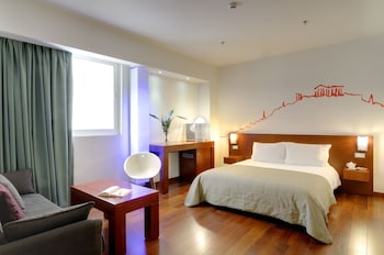 Superior Room, 1 King Bed, Non Smoking