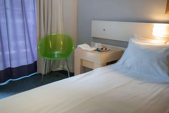 Standard Room, 1 Twin Bed, Non Smoking, Refrigerator