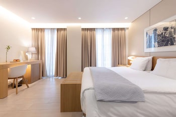 Superior Room, 1 King Bed, Non Smoking