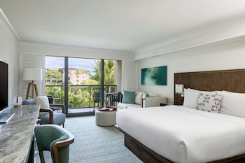 Room, 1 King Bed with Sofa bed, Garden View (Balcony)