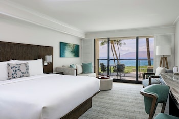 Premium Room, 1 King Bed, Ocean View (Balcony)