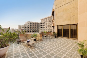 Suite, Terrace (Regency)